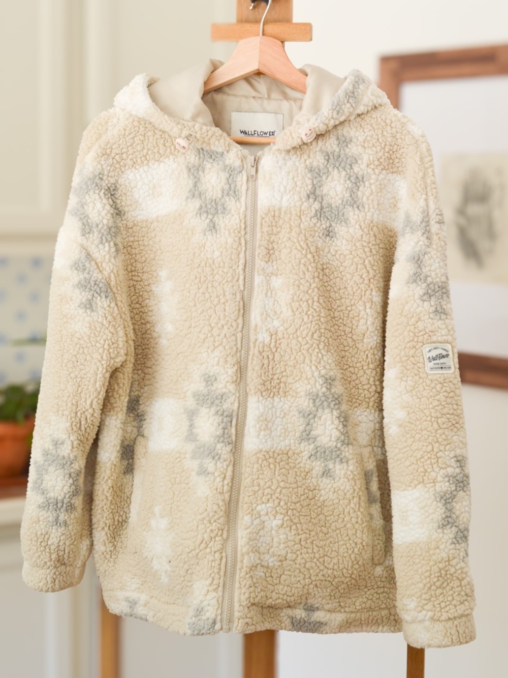 WallFlower Aztec Southwestern Sherpa Fleece Hooded Jacket Cream